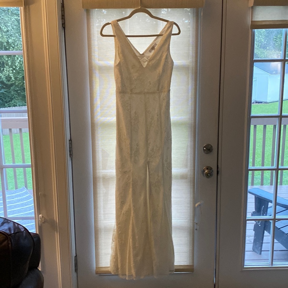 Lulu’s brand long off-white formal dress with lace. Floor length with slit.